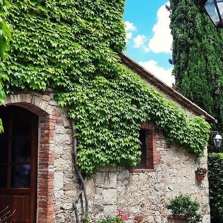 Borgo Livernano - Farmhouse With Pool Radda in Chianti Exterior photo