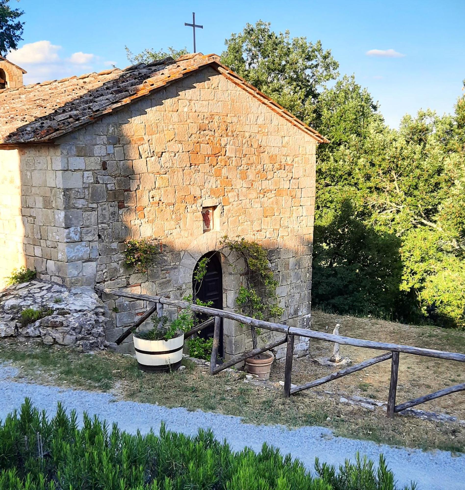 Borgo Livernano - Farmhouse With Pool Radda in Chianti Exterior photo